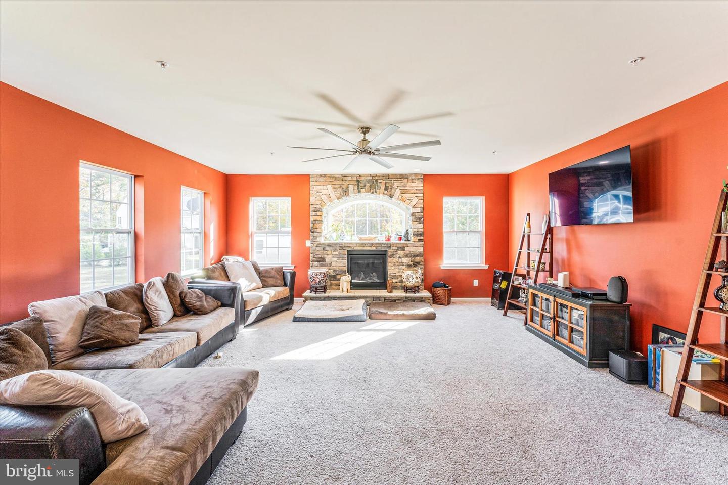 14439 Pathfinder Ct Property Photo 23