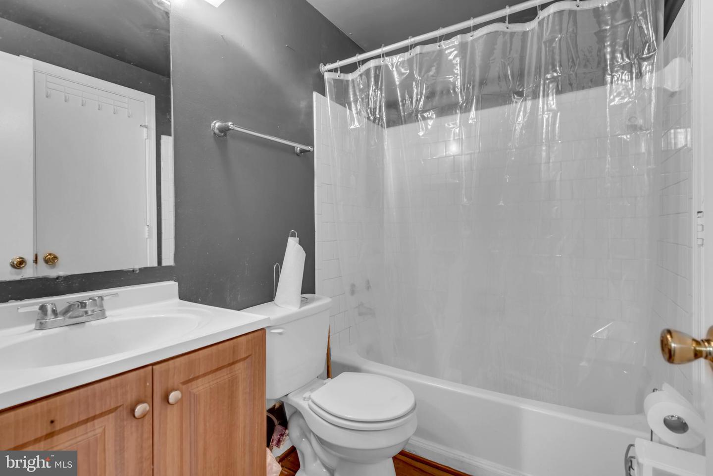 3631 Kempsford Field Pl Property Photo 7