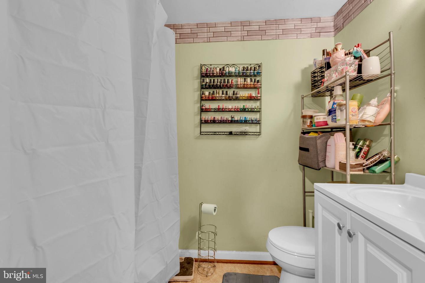 3631 Kempsford Field Pl Property Photo 13