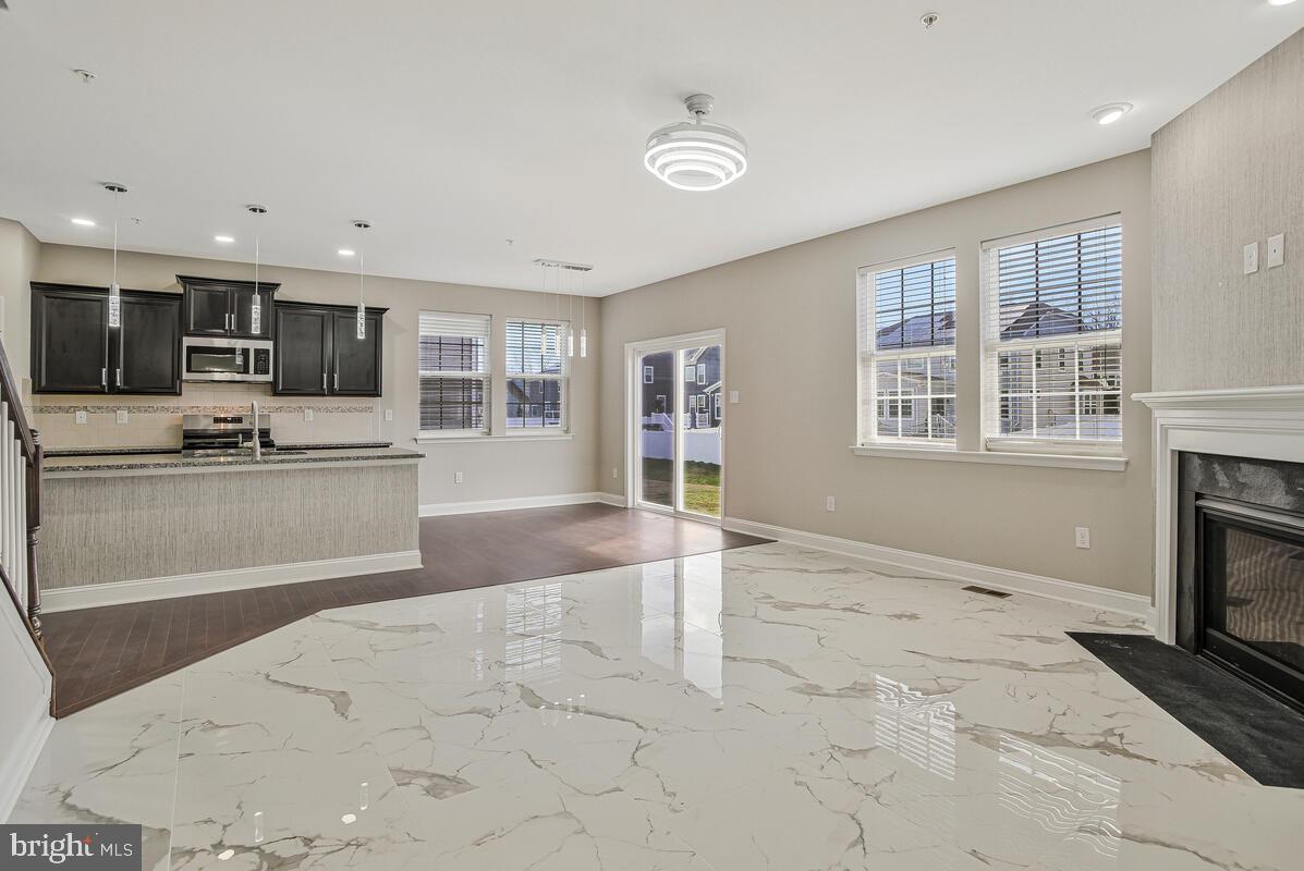 11353 Flag Ct Property Photo 18