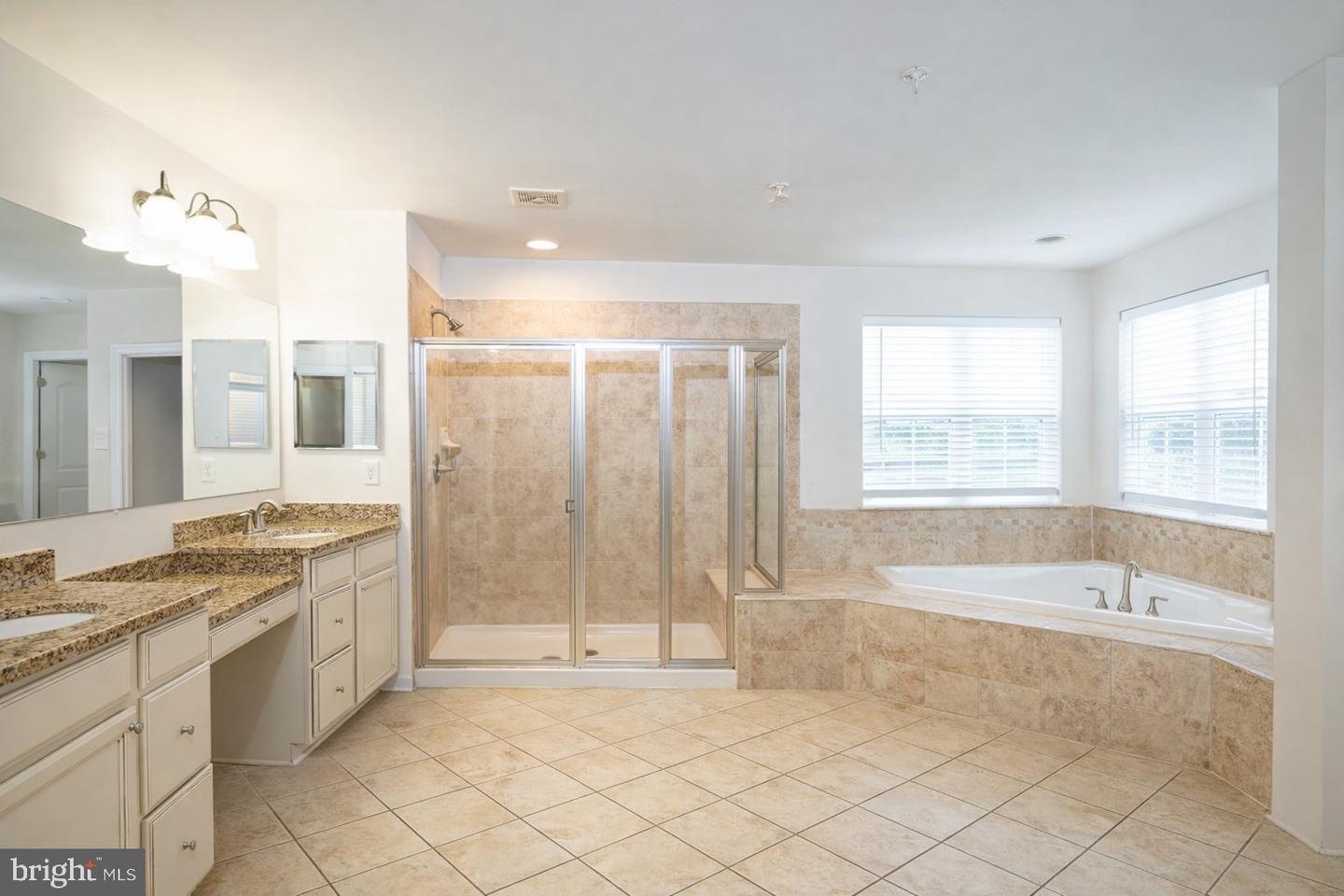 11287 Saint Christopher Dr Property Photo 28