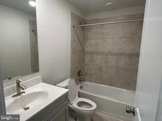 10131 Shenandoah Ln Property Photo 4