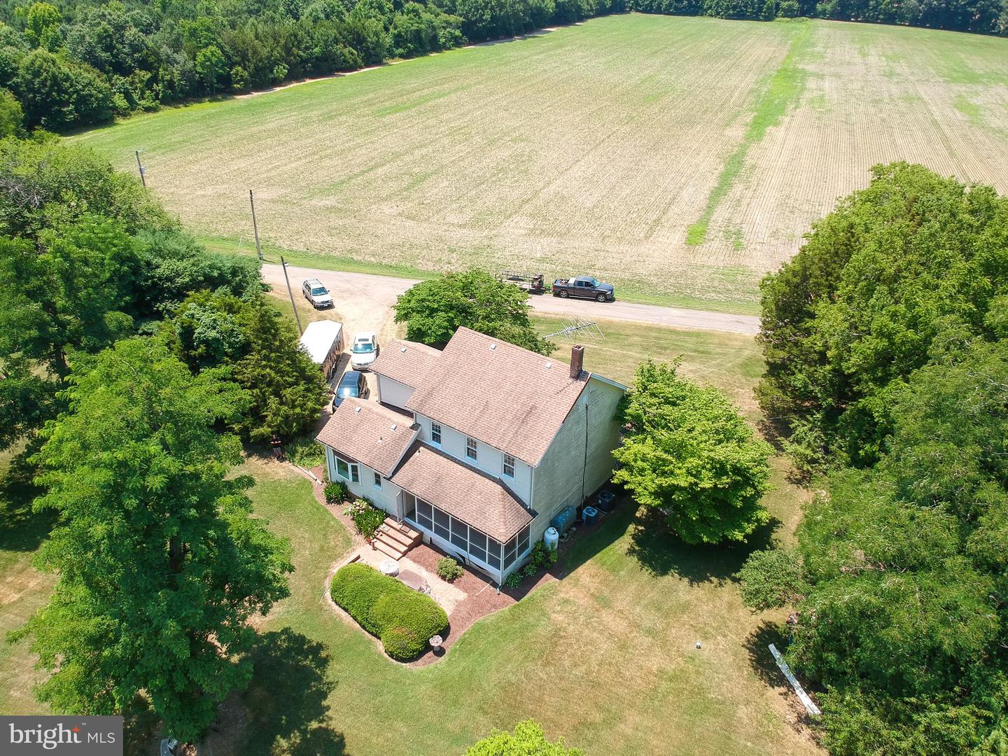 13922 River Rd Property Photo 32