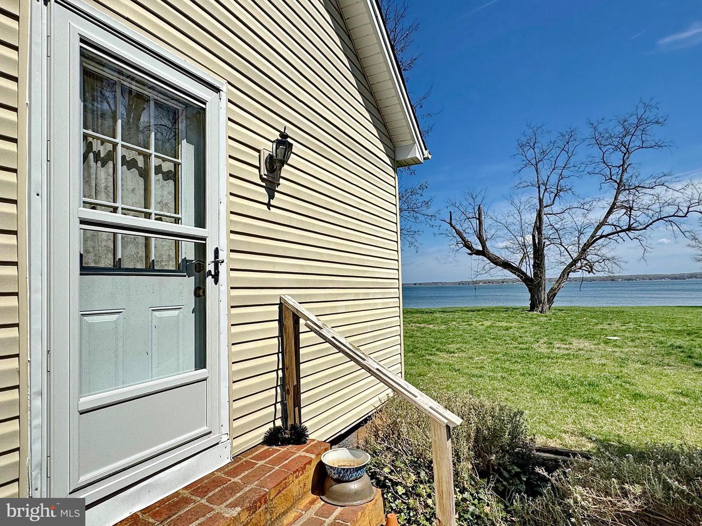 13922 River Rd Property Photo 46