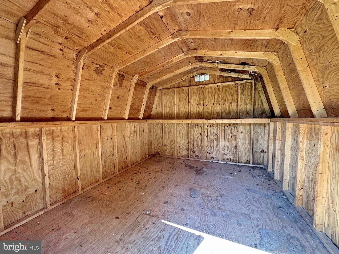 13922 River Rd Property Photo 54