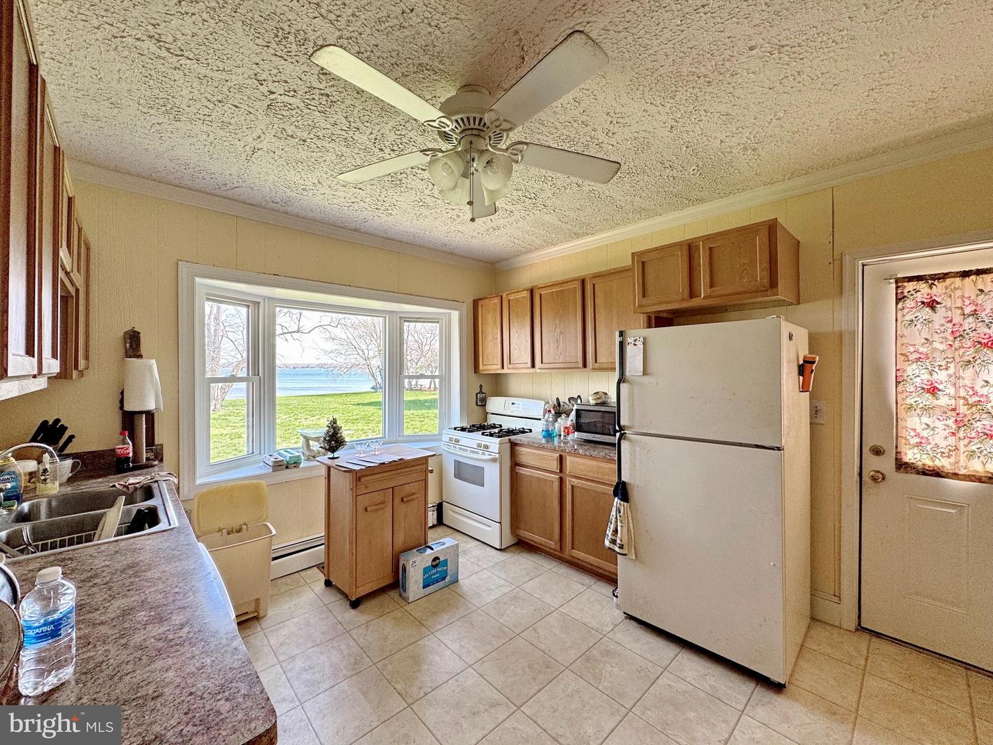 13922 River Rd Property Photo 65