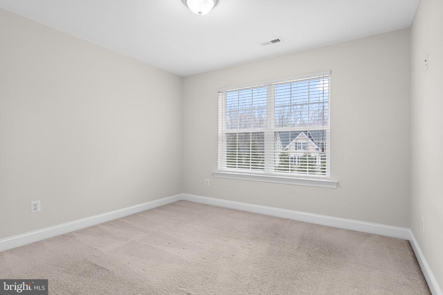 4554 Coachmans Path Ct Property Photo 23