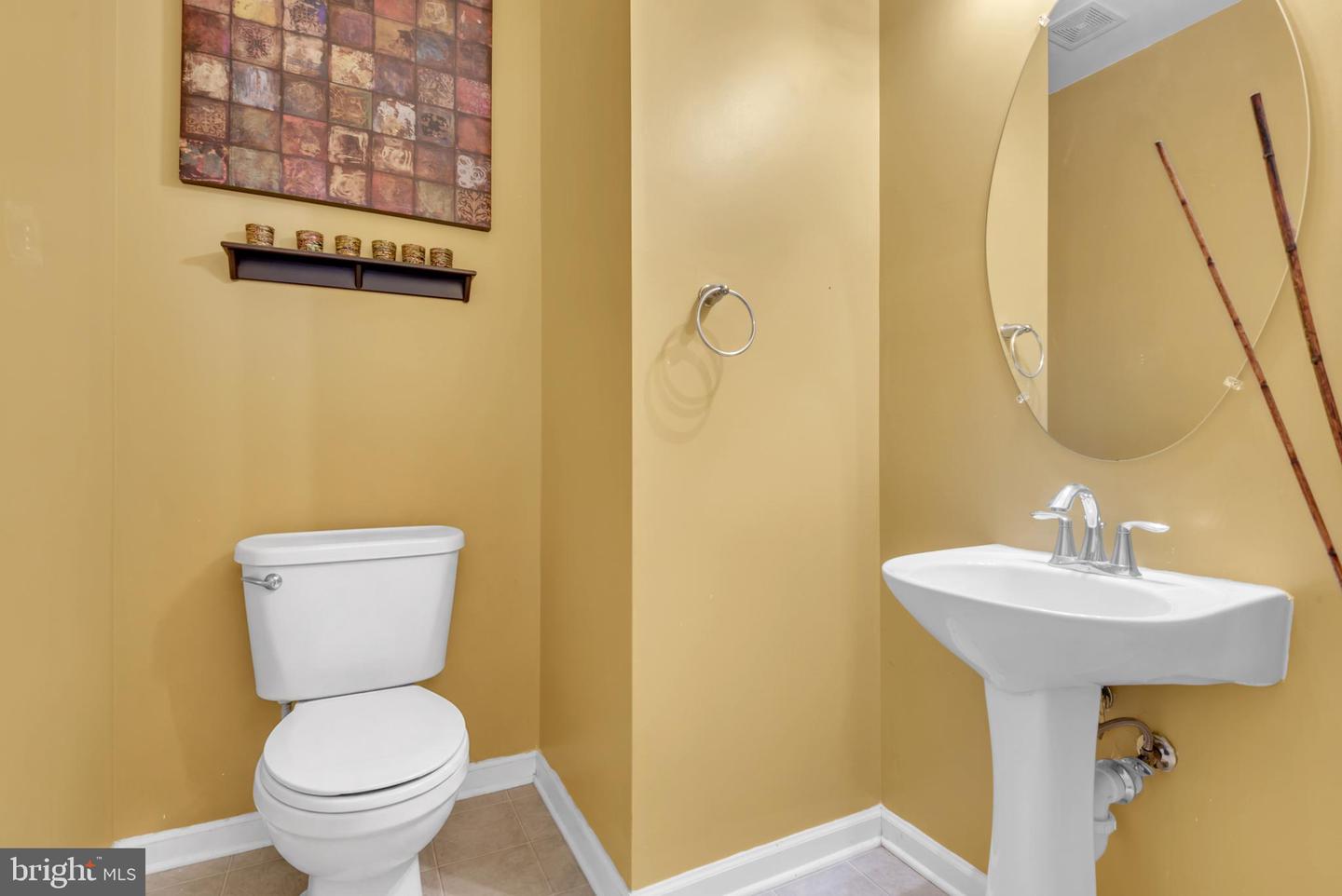 4935 Olympia Pl Property Photo 12