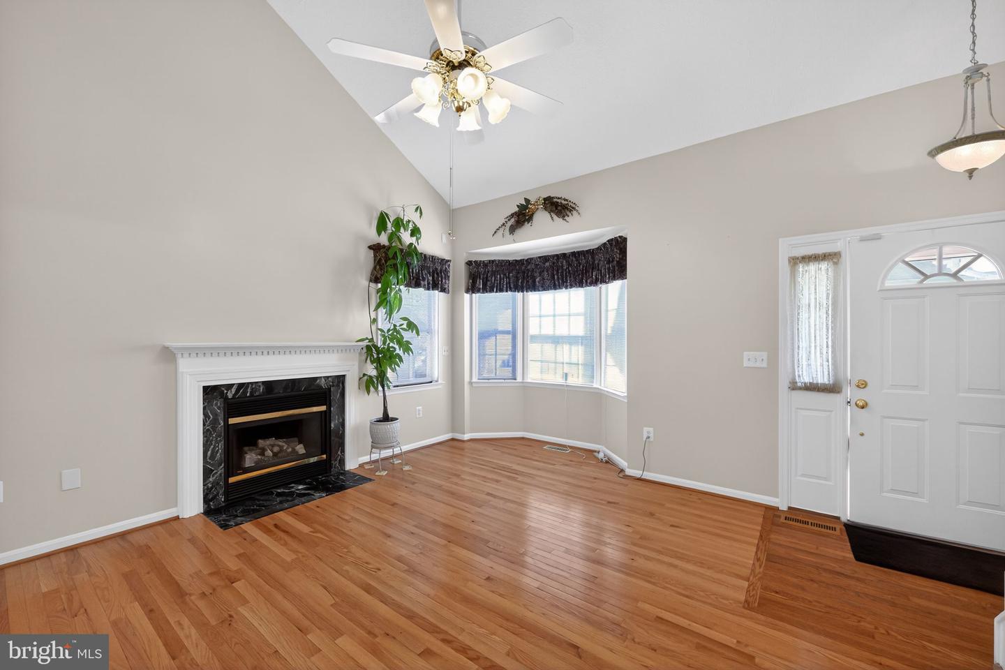 10325 Cassidy Ct Property Photo 5