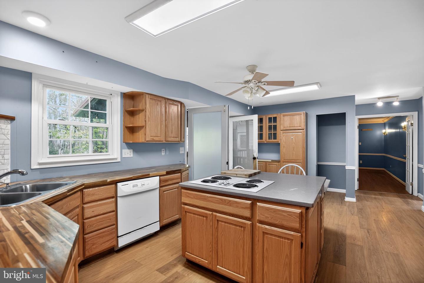 507 Chestnut Ct Property Photo 4