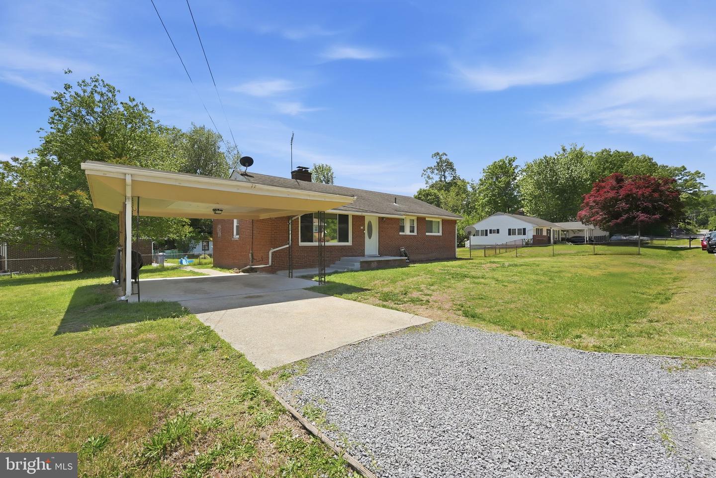 4 Jenkins Dr Property Photo 3