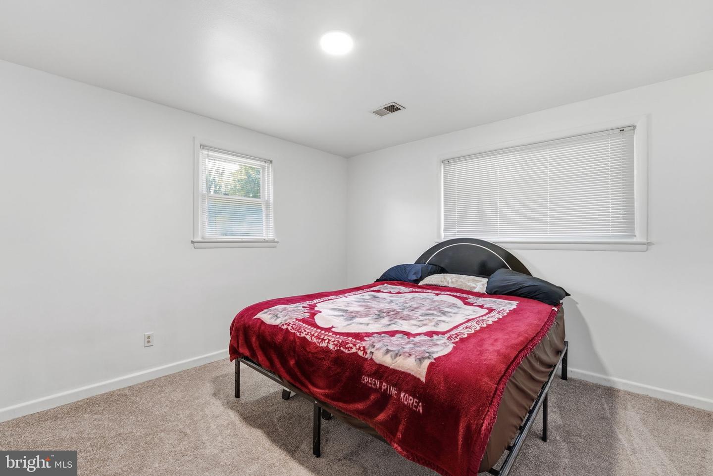4 Jenkins Dr Property Photo 14