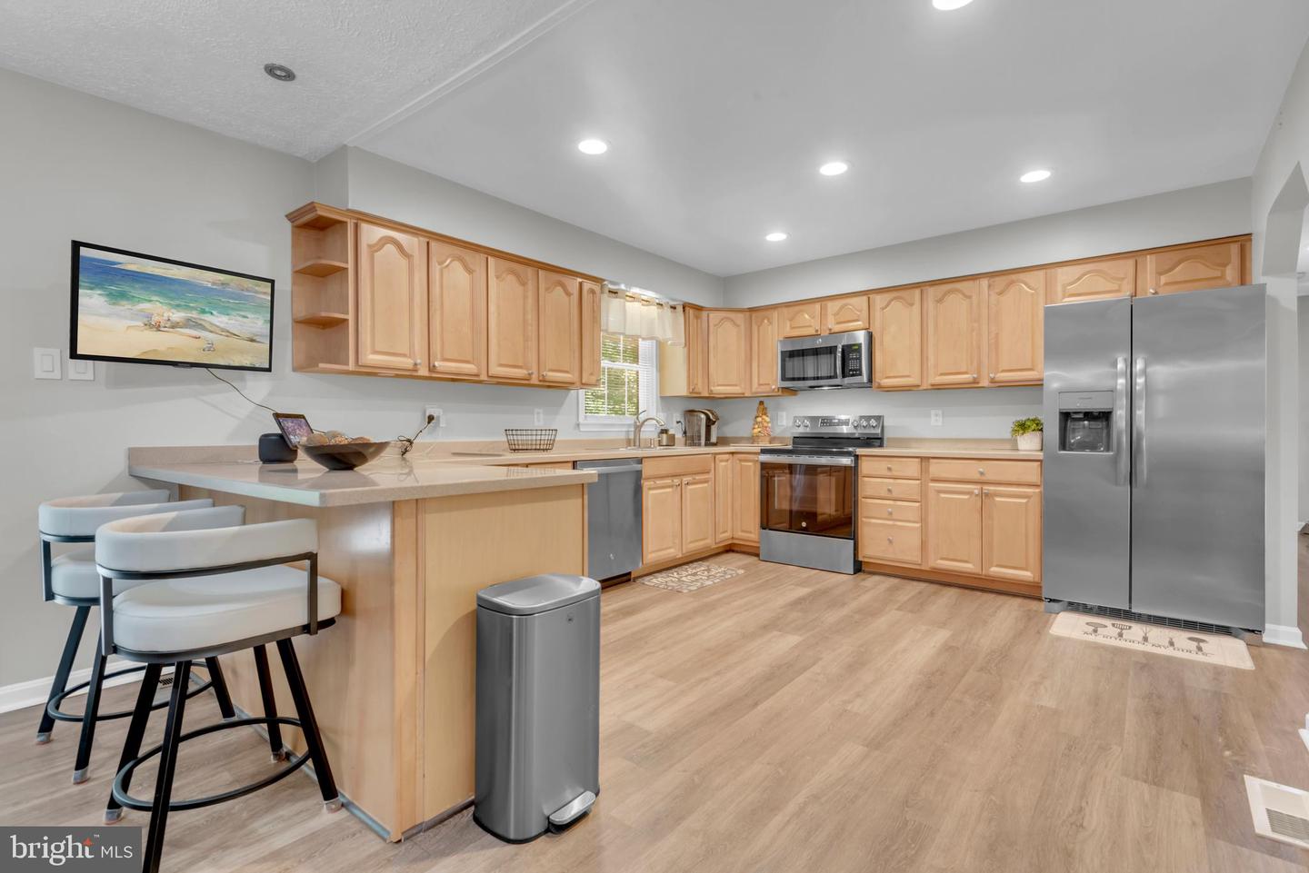 8205 Seven Pines Ln Property Photo 16