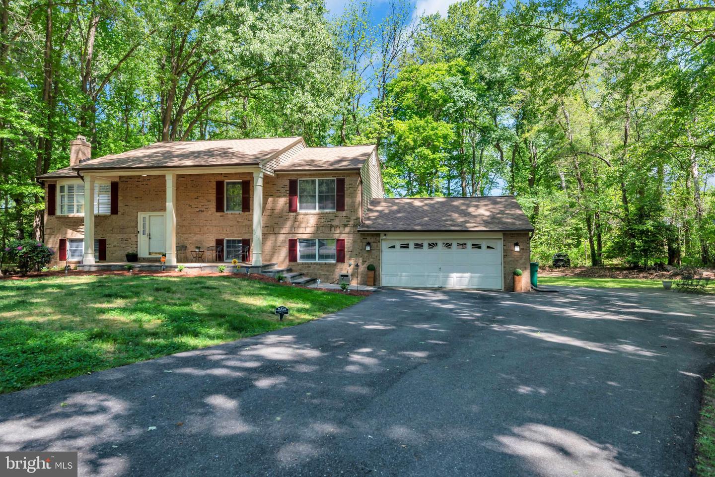 8205 Seven Pines Ln Property Photo 28