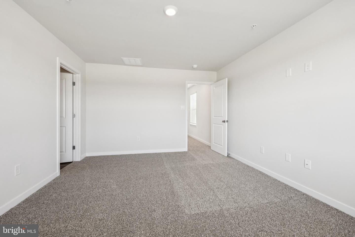 265 Long Branch Ln Property Photo 16