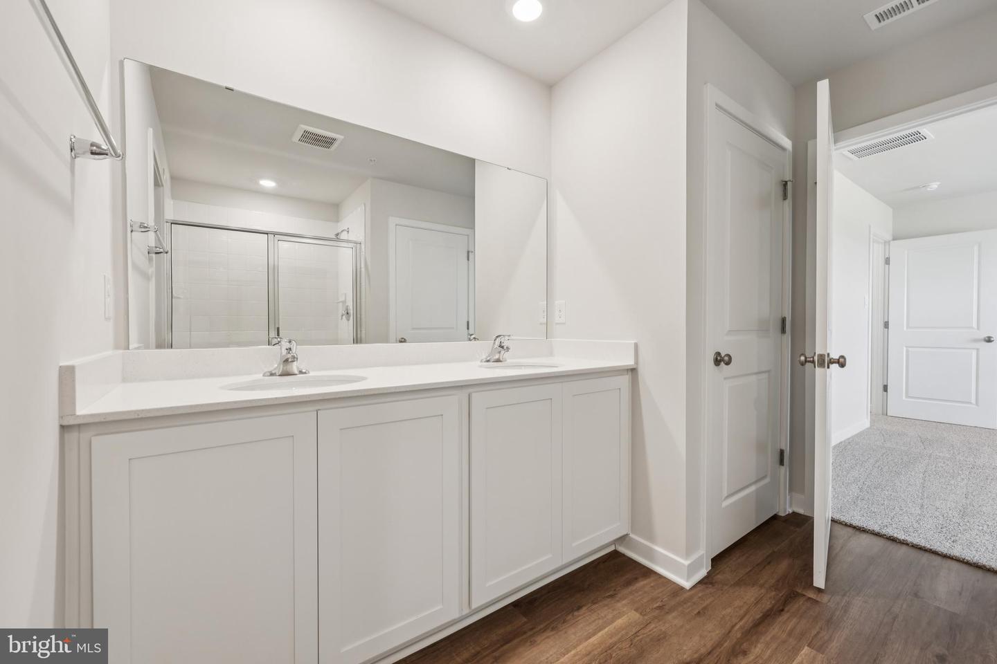 265 Long Branch Ln Property Photo 18