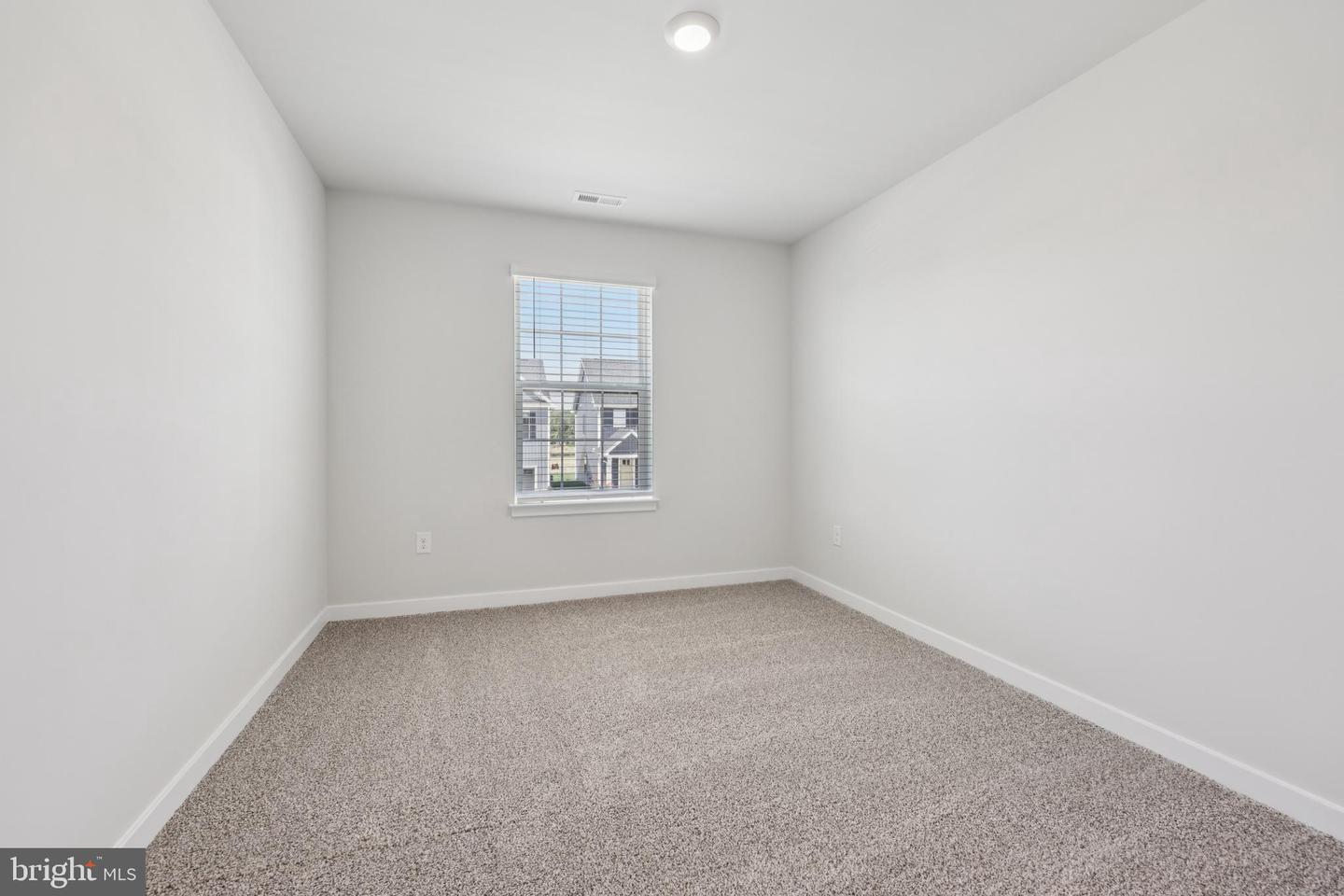 265 Long Branch Ln Property Photo 28