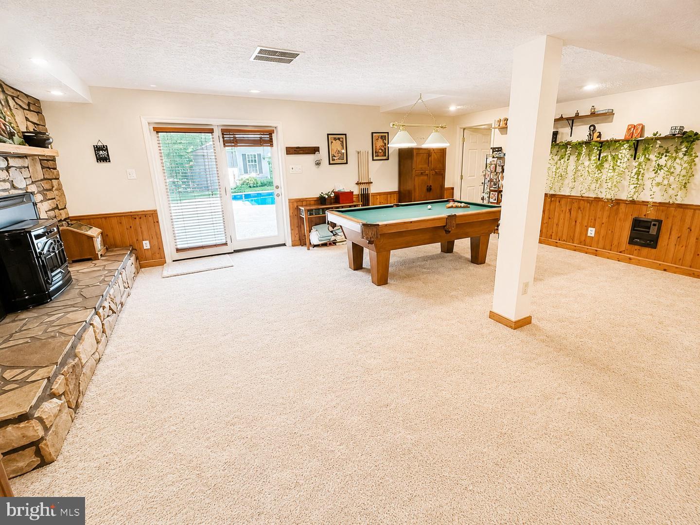 8809 Dove Dr Property Photo 3