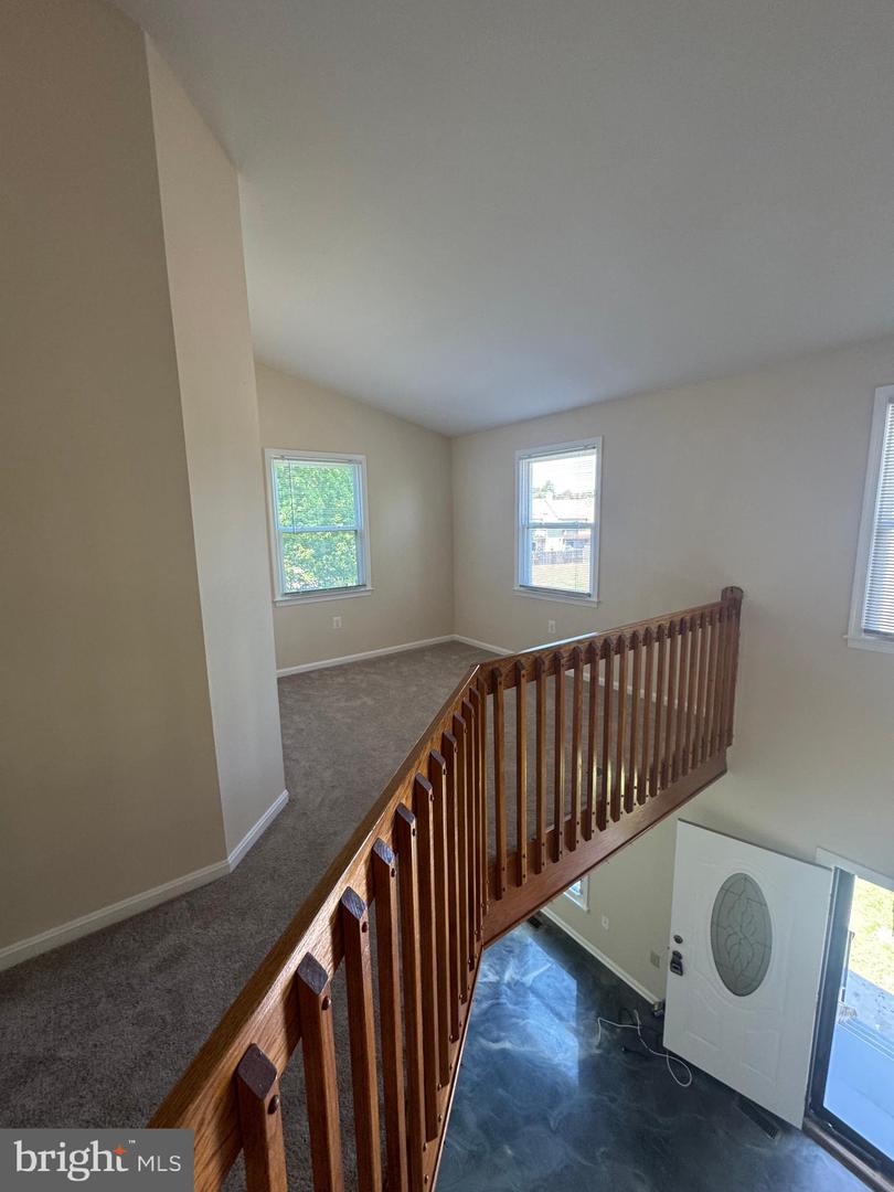 3261 Westdale Ct Property Photo 38