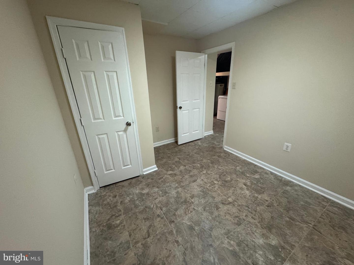 3261 Westdale Ct Property Photo 63