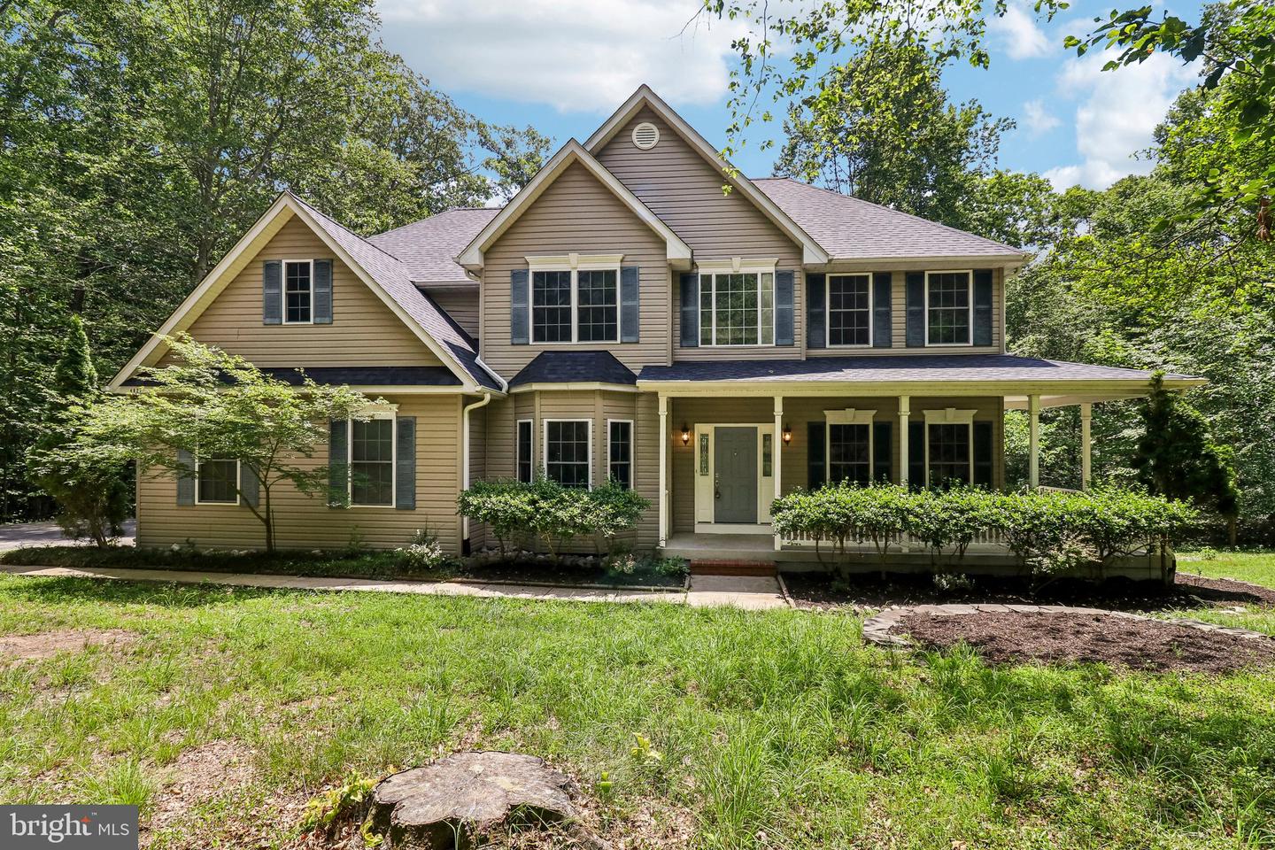 4827 BLUEBERRY DR
