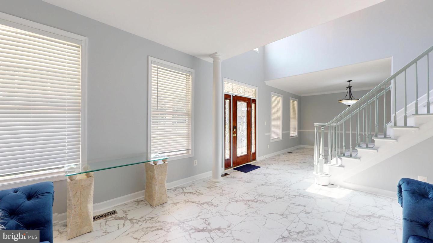 8070 Amberleigh Place Property Photo 15