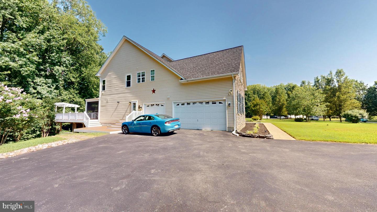 8070 Amberleigh Place Property Photo 19