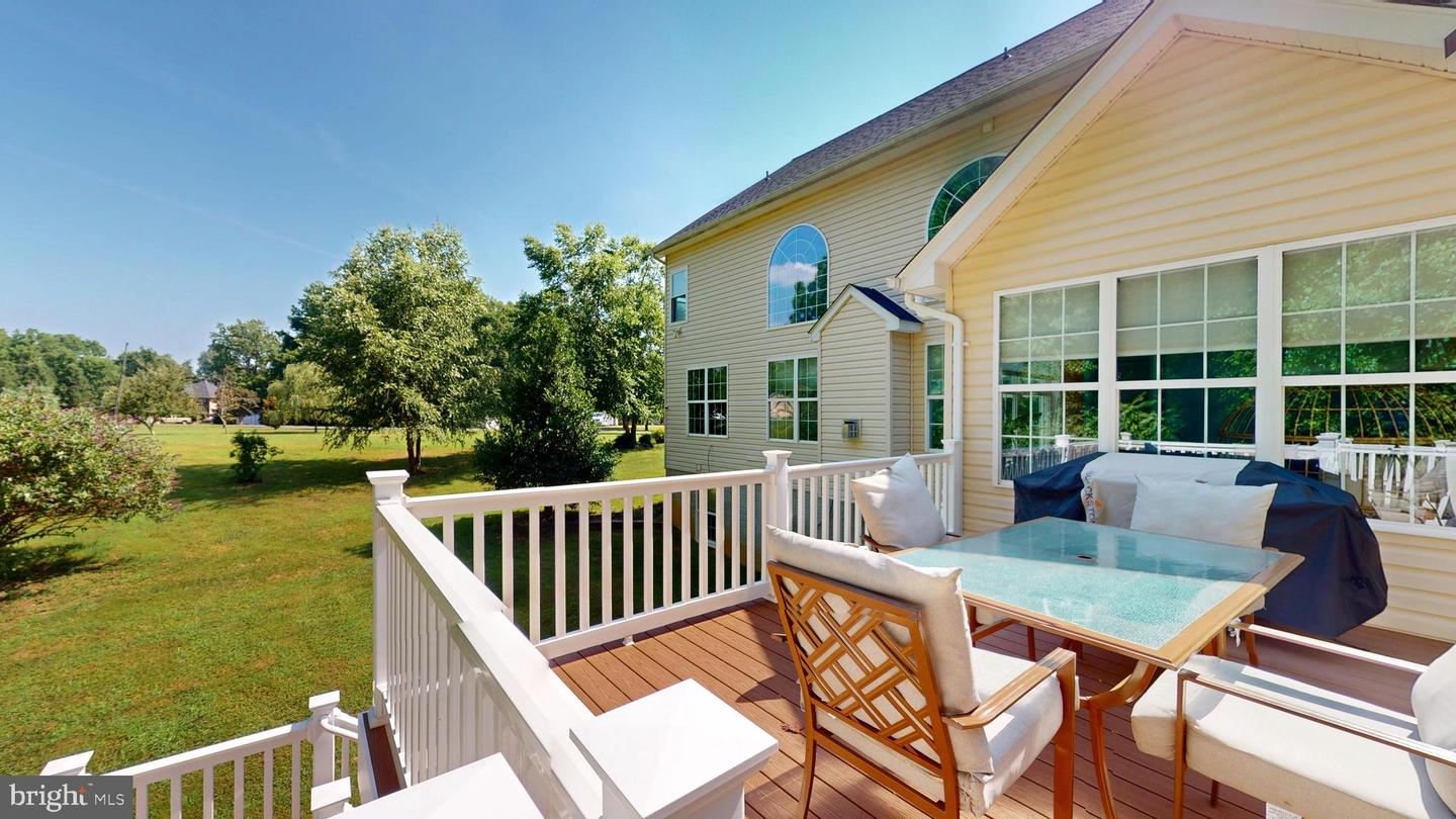 8070 Amberleigh Place Property Photo 41