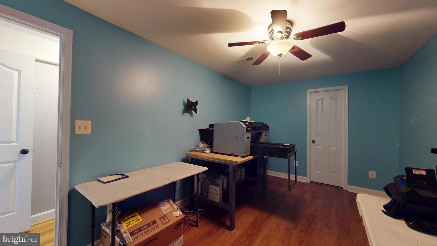 8070 Amberleigh Place Property Photo 48