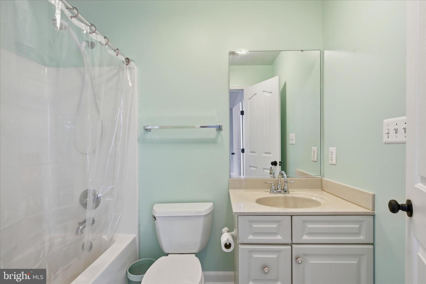 8070 Amberleigh Place Property Photo 56