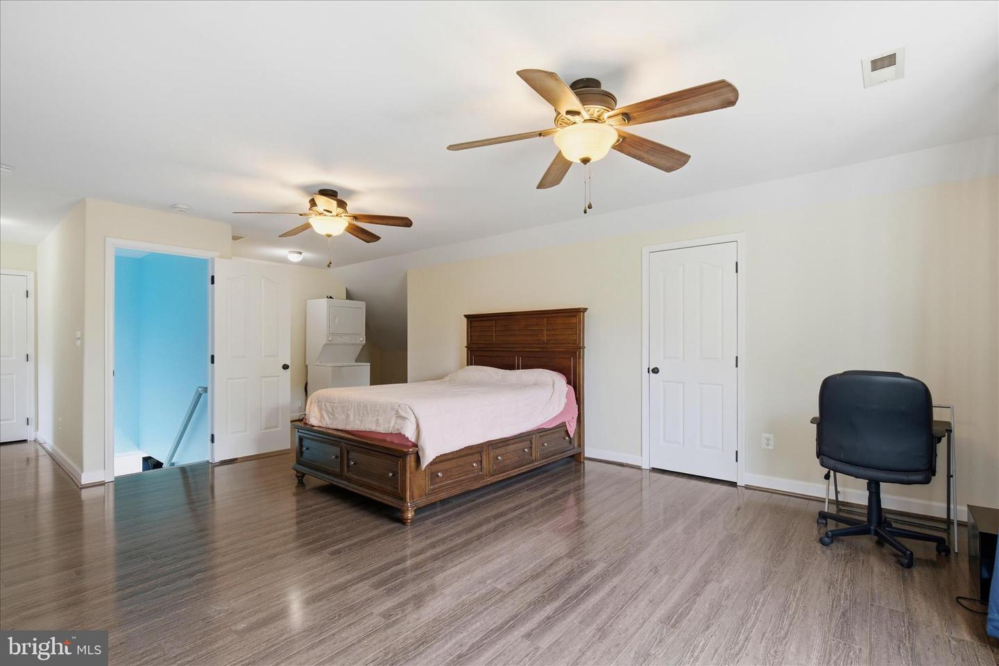 8070 Amberleigh Place Property Photo 65