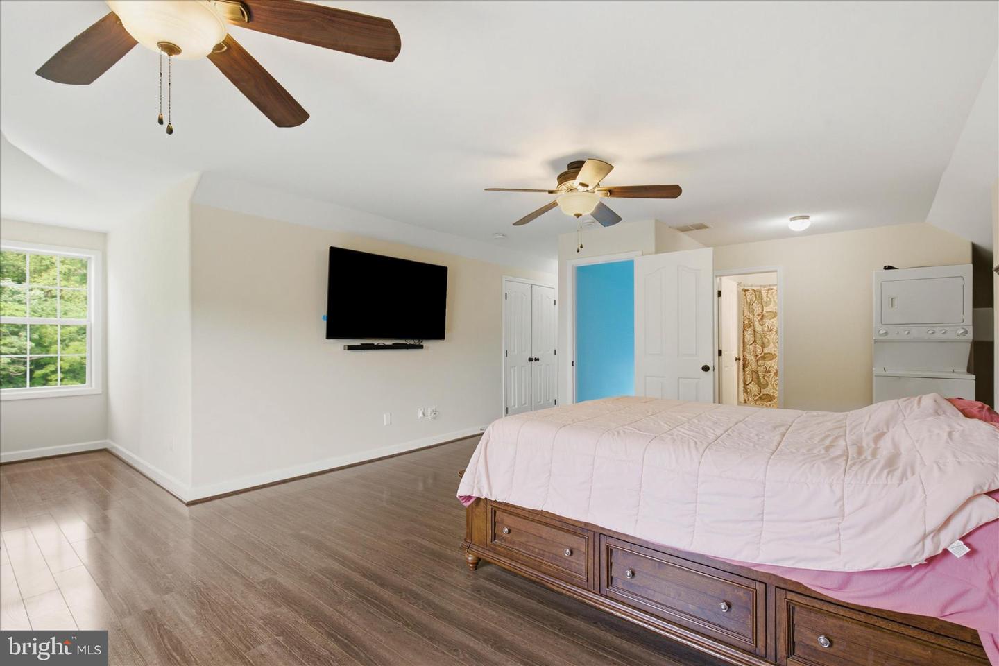 8070 Amberleigh Place Property Photo 67