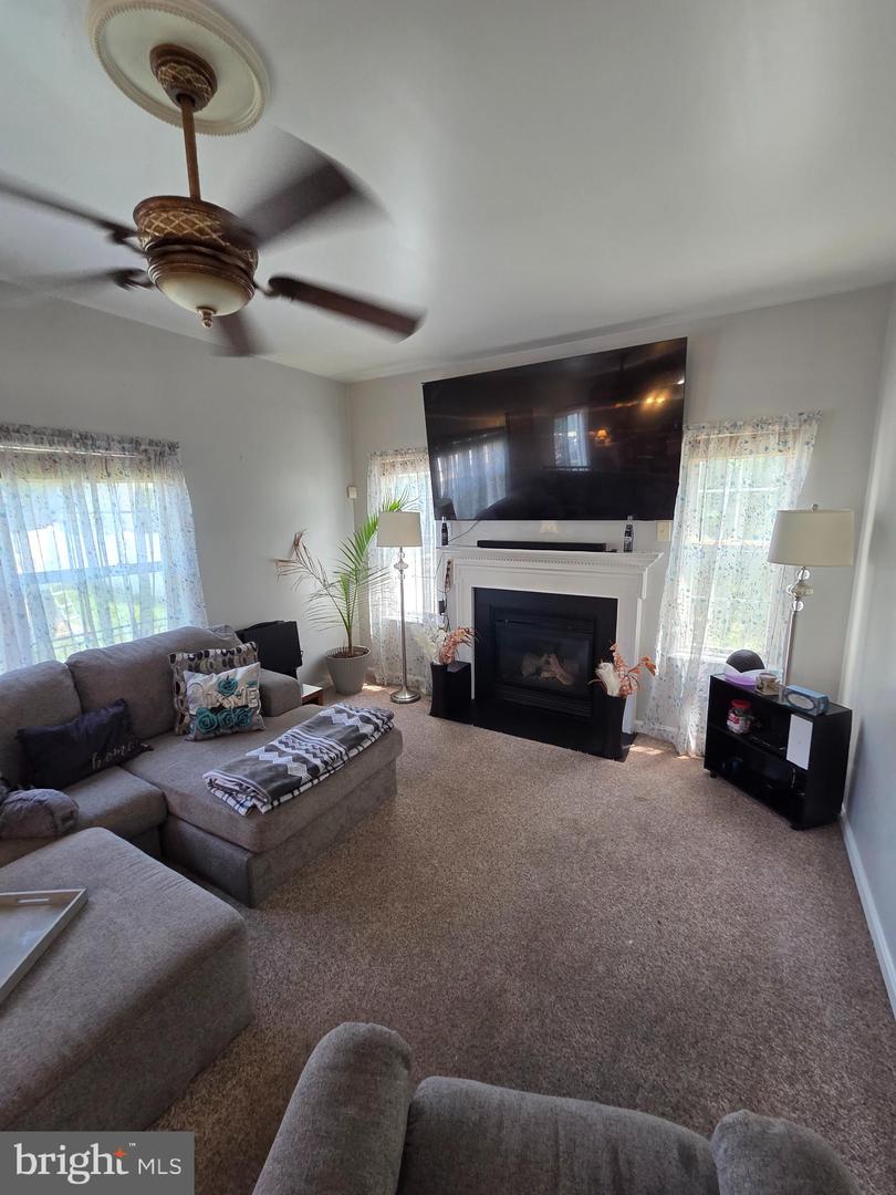 2282 Woodberry Dr Property Photo 15