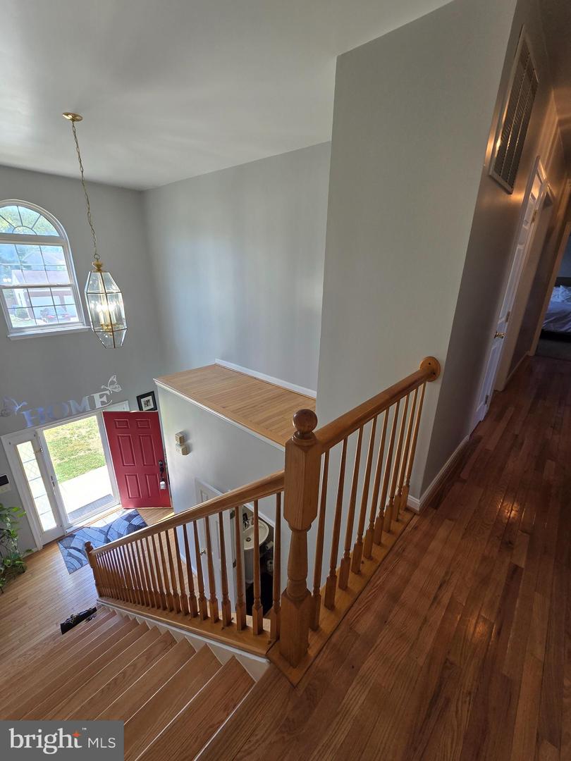 2282 Woodberry Dr Property Photo 18