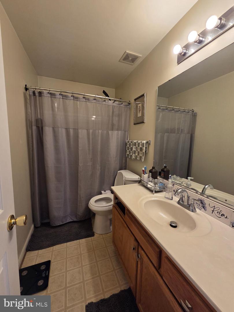 2282 Woodberry Dr Property Photo 24