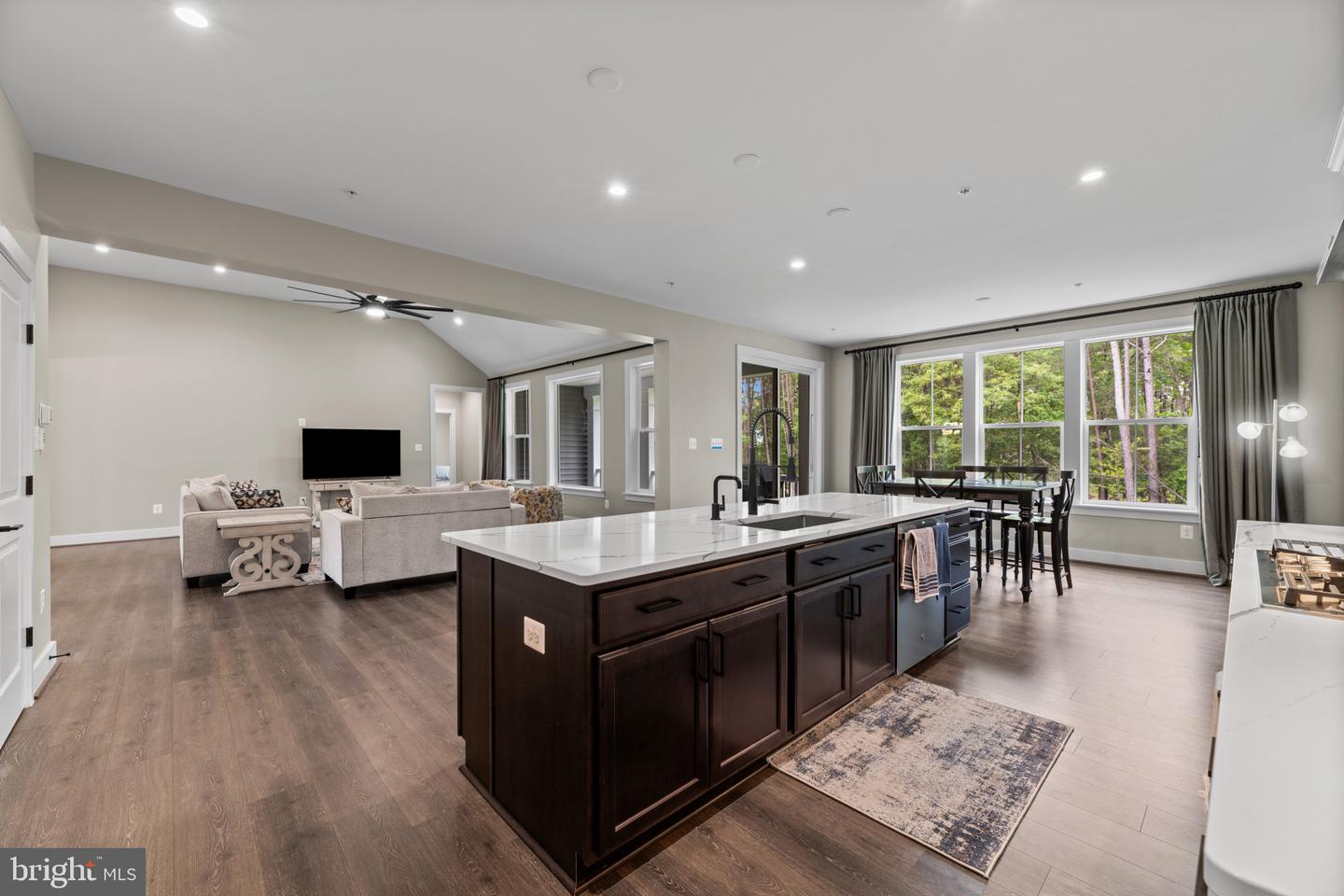3567 Longleaf Pine Ct Property Photo 18