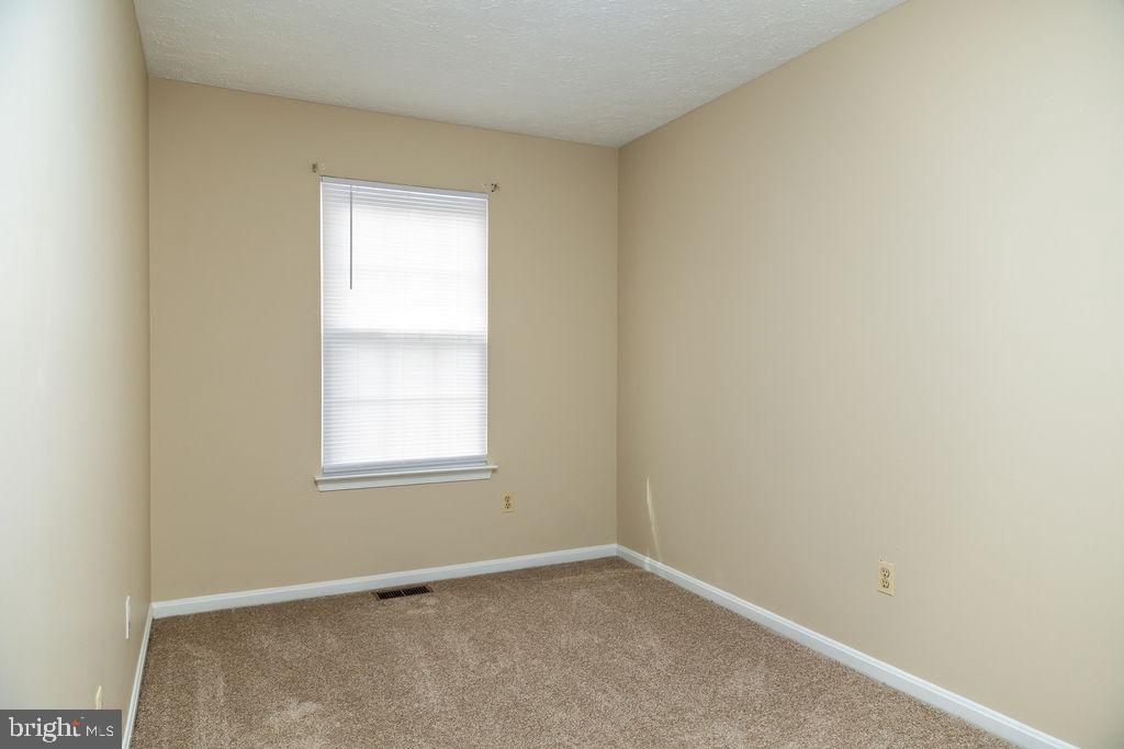 29 Dale Dr Property Photo 24