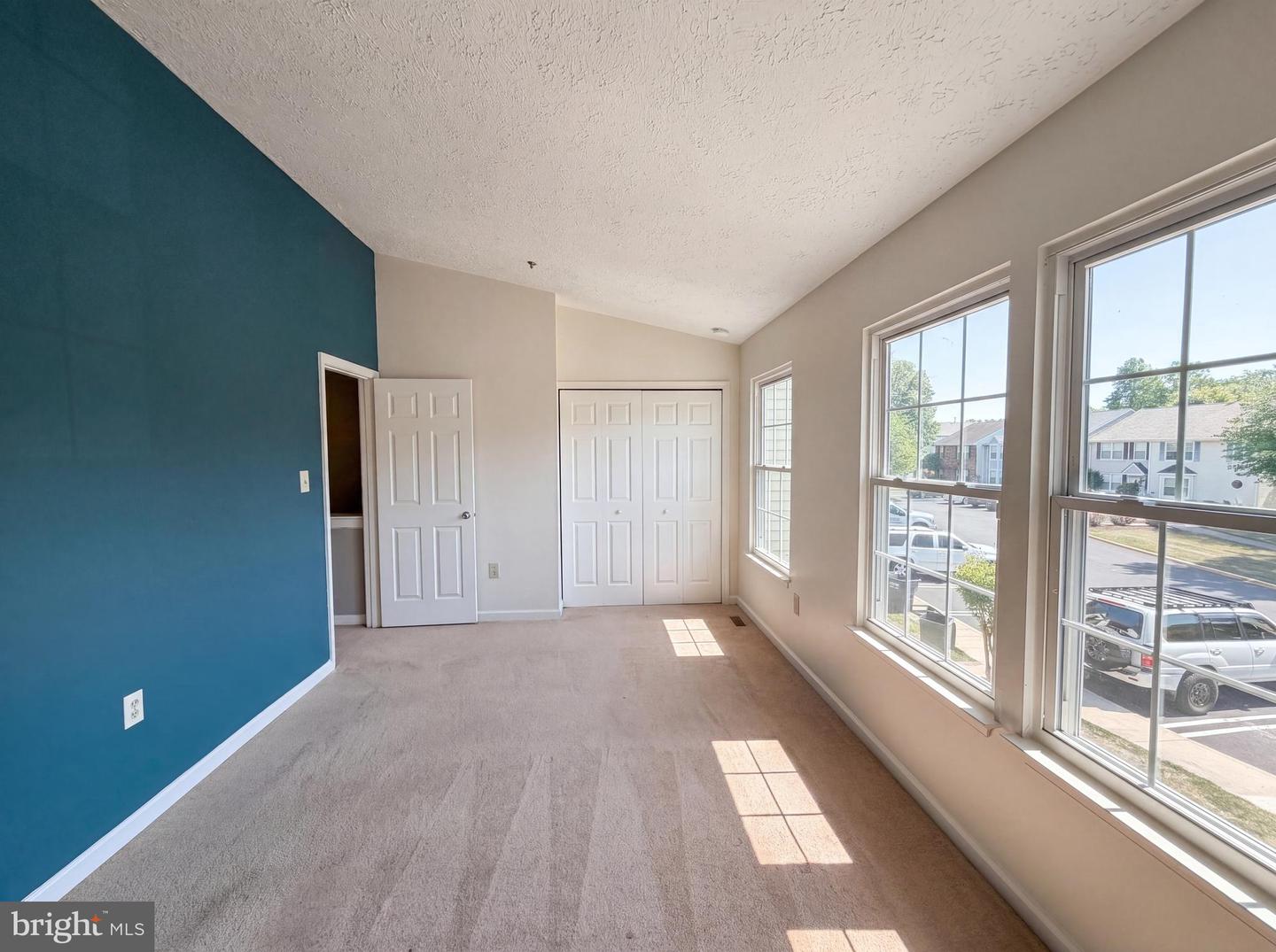 5812 Springfish Pl Property Photo 7