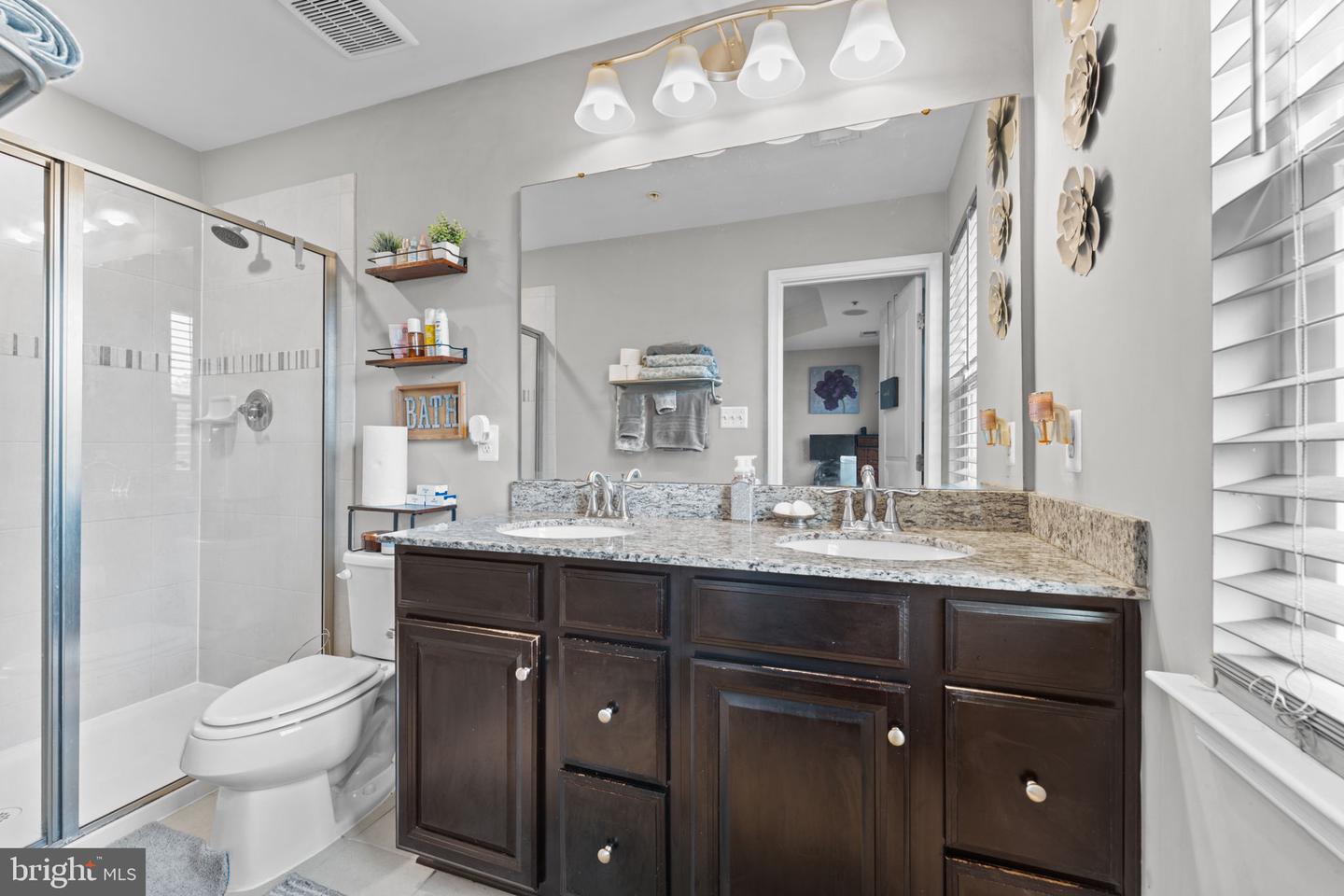 12248 Timberlake Pl Property Photo 18