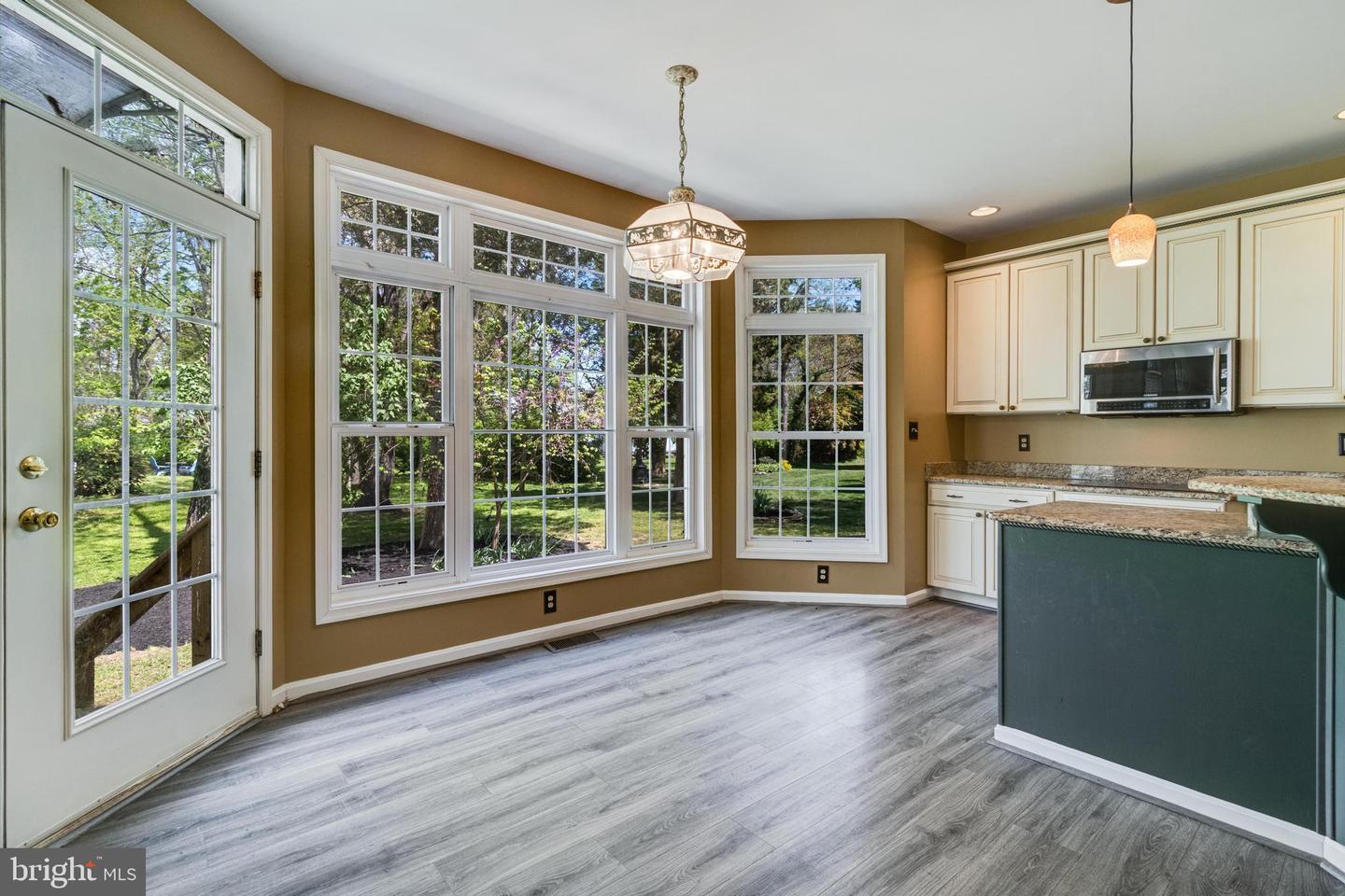 11645 Bachelors Hope Ct Property Photo 14