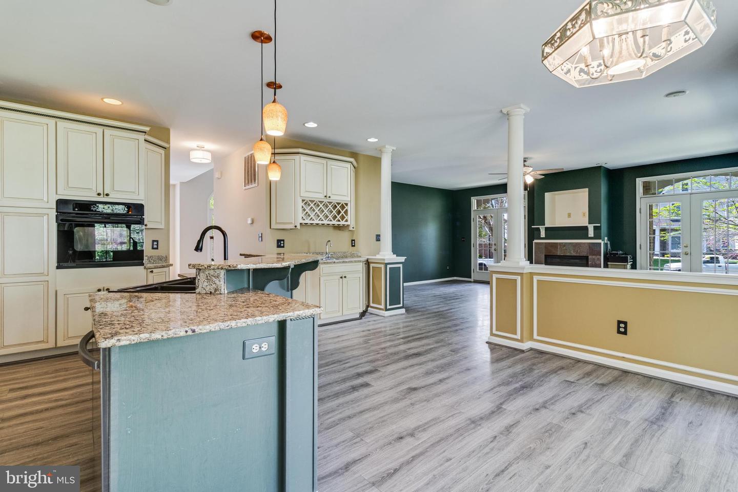 11645 Bachelors Hope Ct Property Photo 17