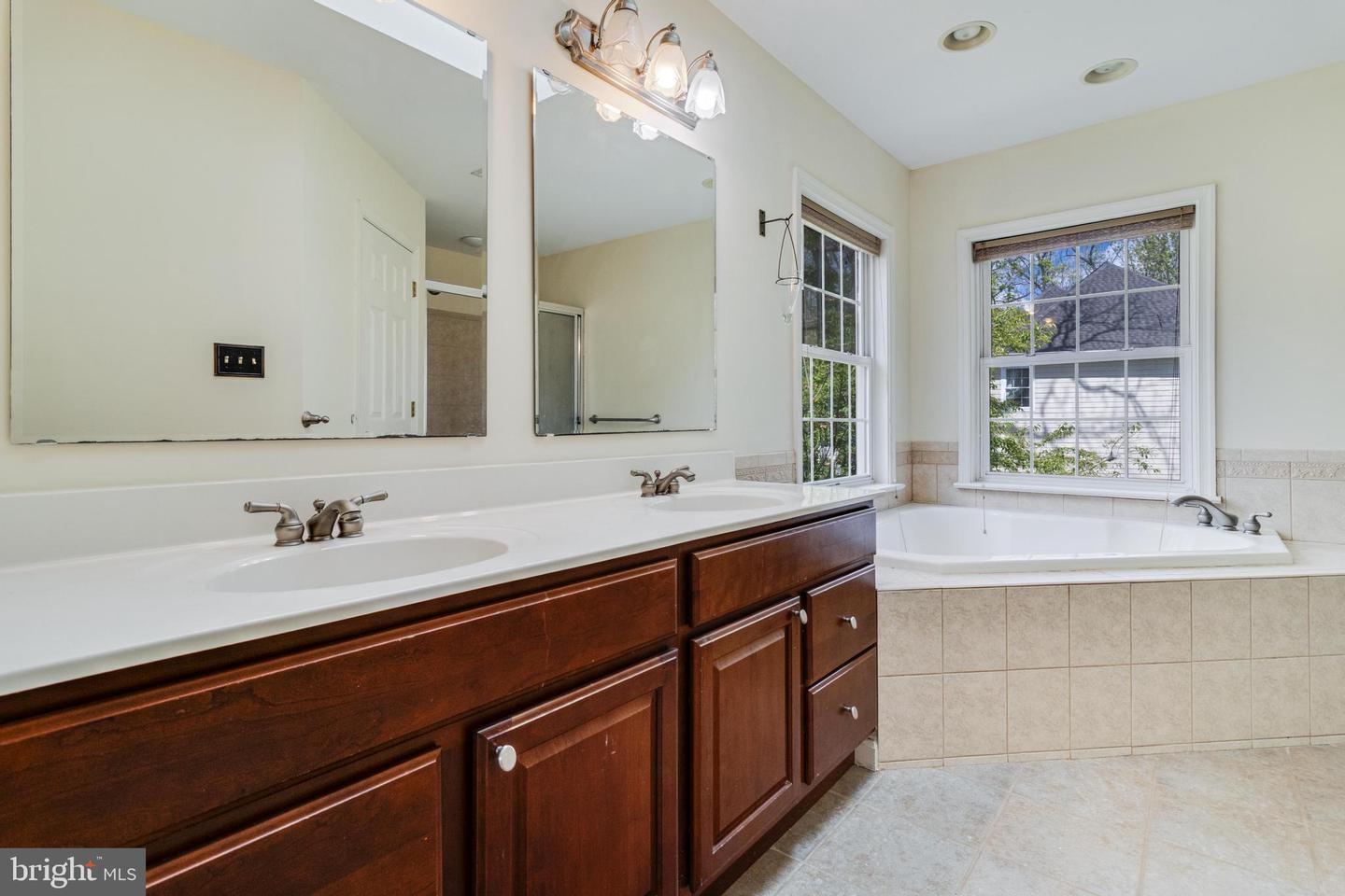 11645 Bachelors Hope Ct Property Photo 24