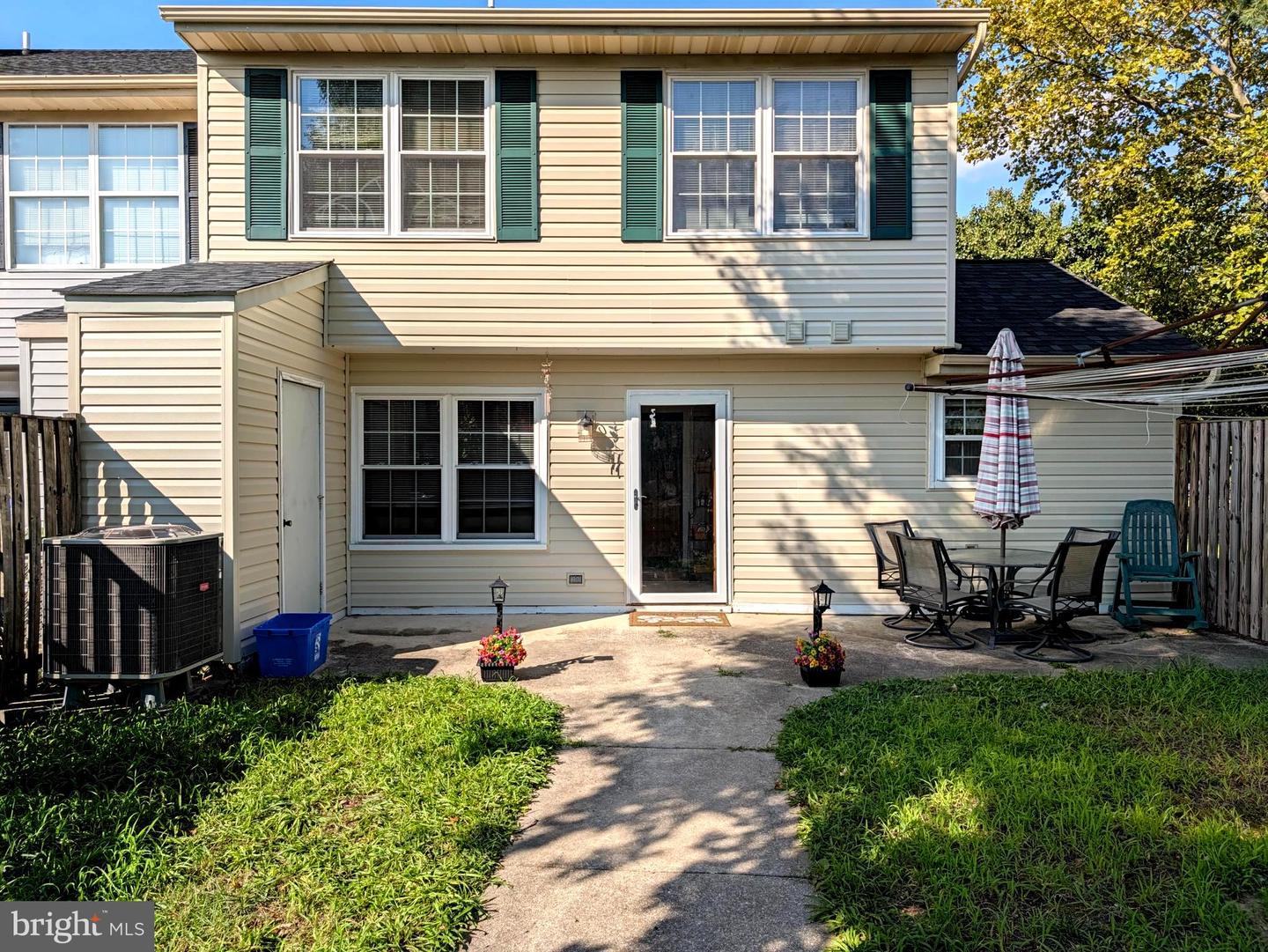 6089 Red Squirrel Pl Property Photo 4