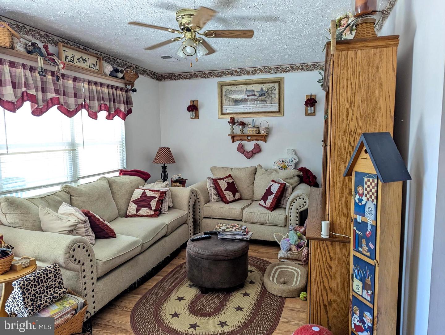 6089 Red Squirrel Pl Property Photo 12
