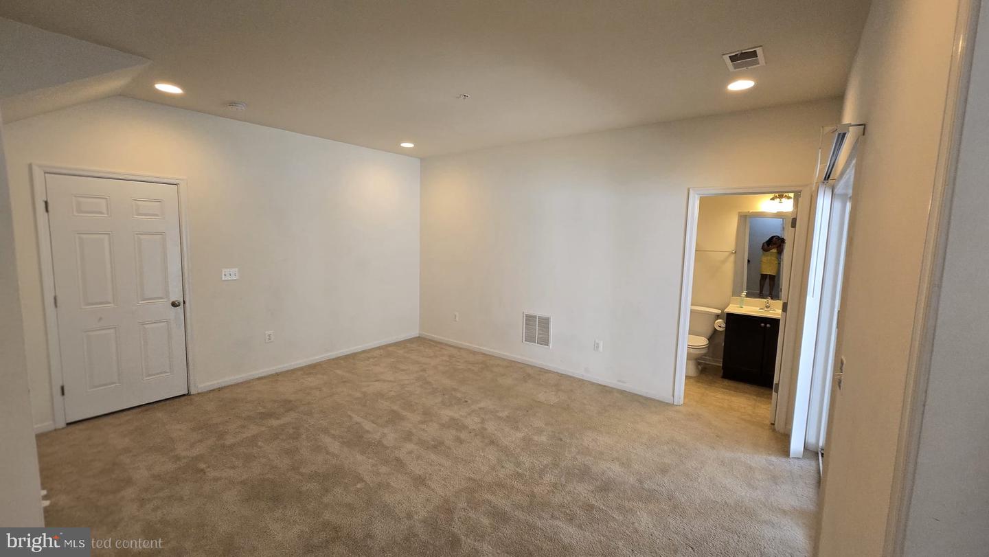 12298 Sandstone St Property Photo 16