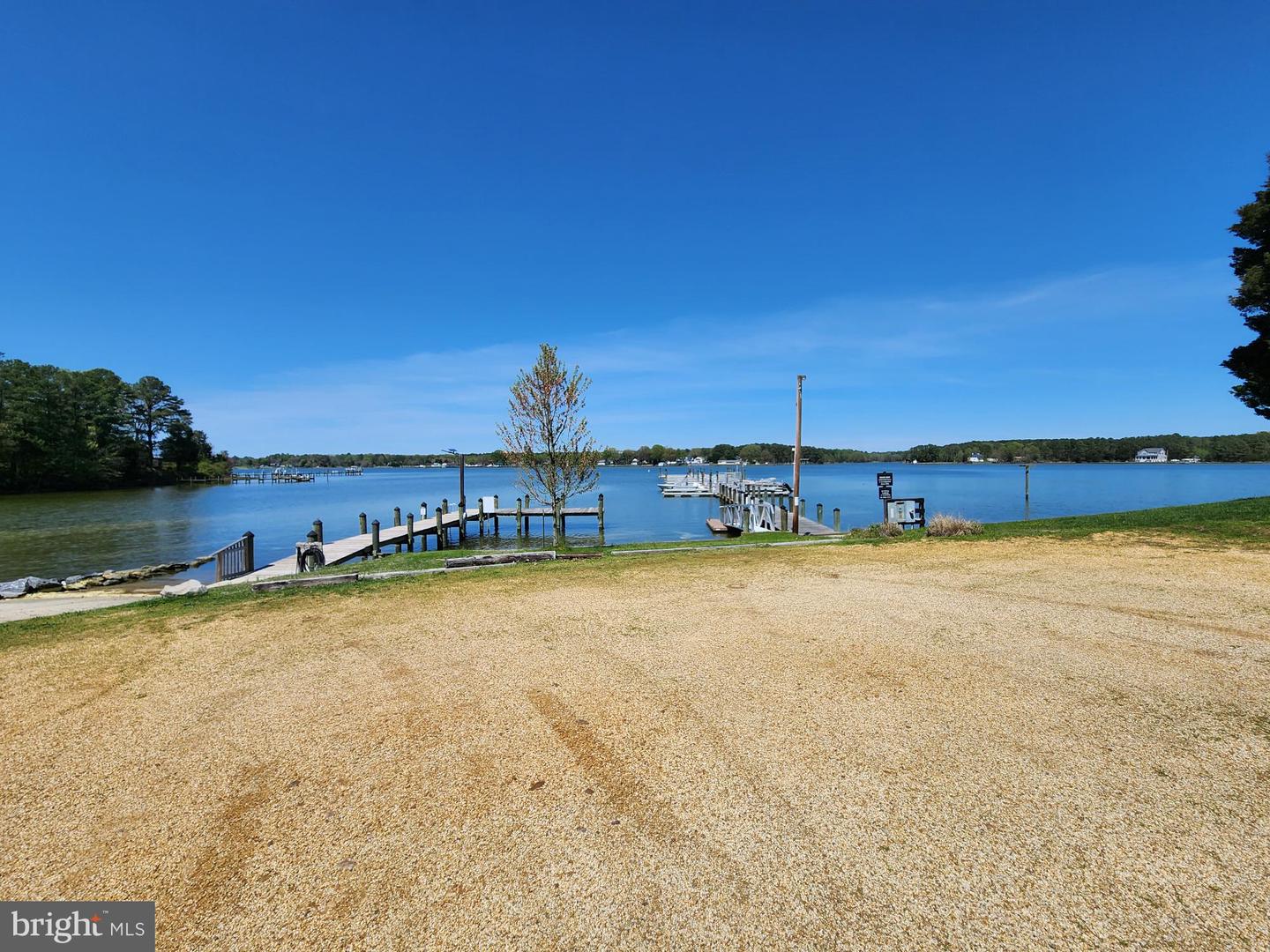 14875 Buckingham Ct Property Photo 13