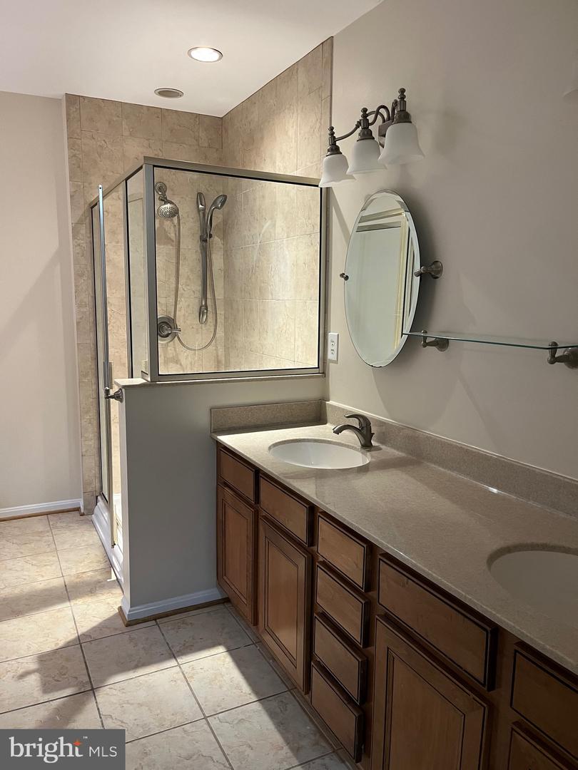 2808 Trumpeter Ct Property Photo 18