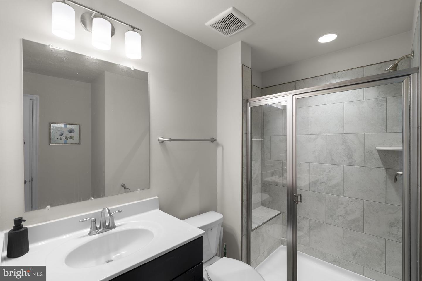 11279 St Luke Dr Property Photo 33