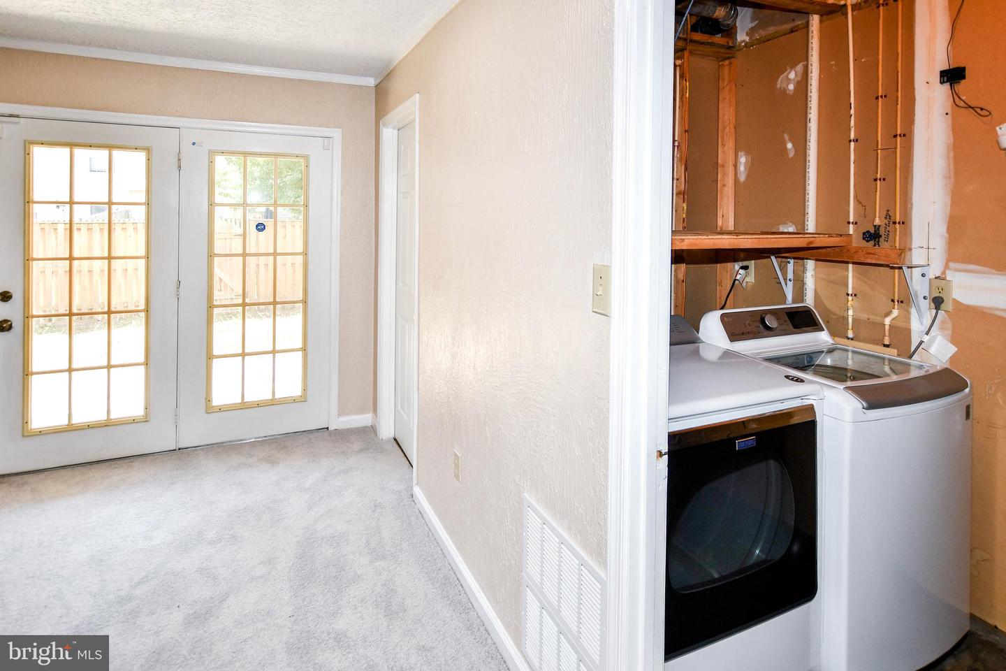 5007 Doctorfish Ct Property Photo 14