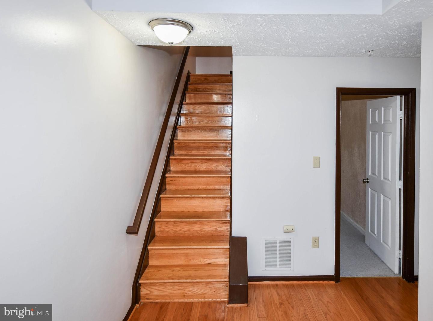 5007 Doctorfish Ct Property Photo 16